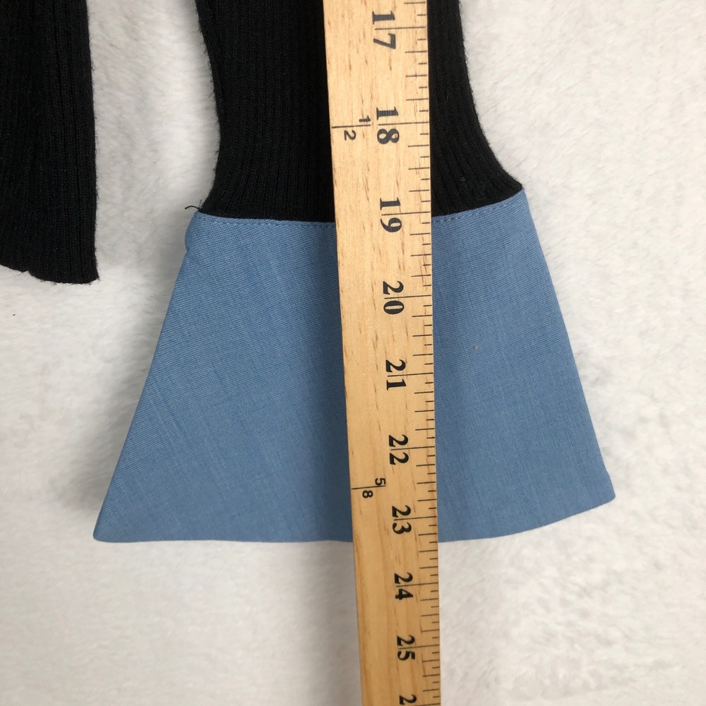 COMMENSE Button‎ Front V Neck Ribbed Bell Sleeve Cardigan Sz S Black Blue Silver - Picture 9 of 9